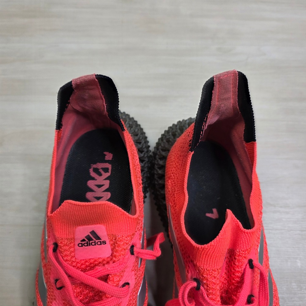 Adidas - Picture 11 of 13